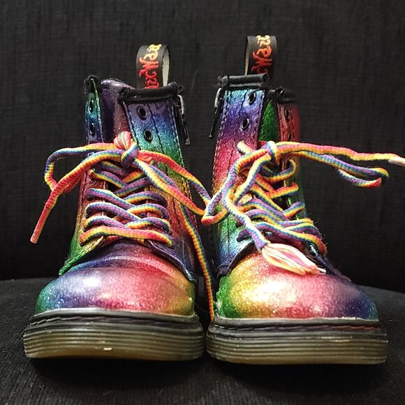 Dr. Martens Youth 1460 Ombre Glitter Boots - Kid's Size 9 - Picture 3 of 14